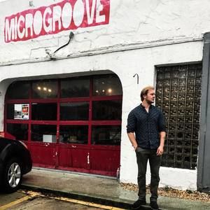 Meet your Posher, Wade